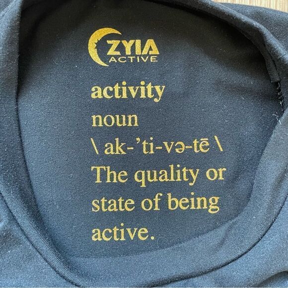 Zyia Active Black Sleeveless Tank Top - Picture 3 of 6